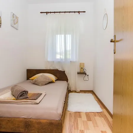 Mlinica Holiday home *