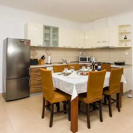 Holiday home Mlinica Brijesta